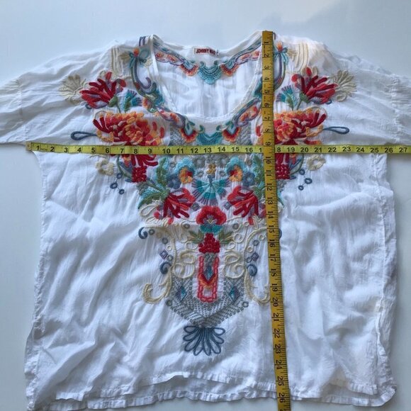 JOHNNY WAS White Floral Embroidered Boho-Chic Sheer Rayon Top Blouse Tunic S - Picture 11 of 16